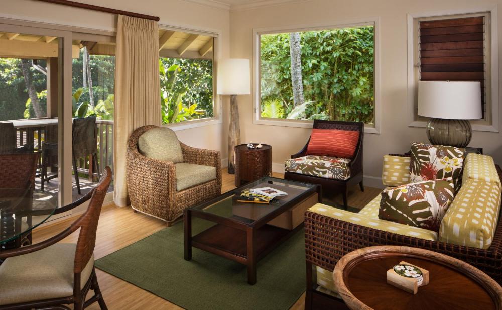 Two-Bedroom Suite with Garden View interior